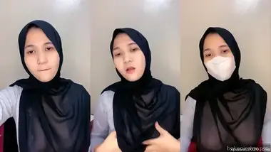 Cewek Cantik Nakal Colmek Live Sampe Squirt Nagih poster