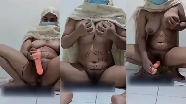 Jilbab Jameela Pakai Mukena Colmek Crot Puas Sekali poster